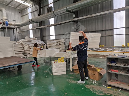 如何選擇優(yōu)質(zhì)的安陽地暖保溫板？